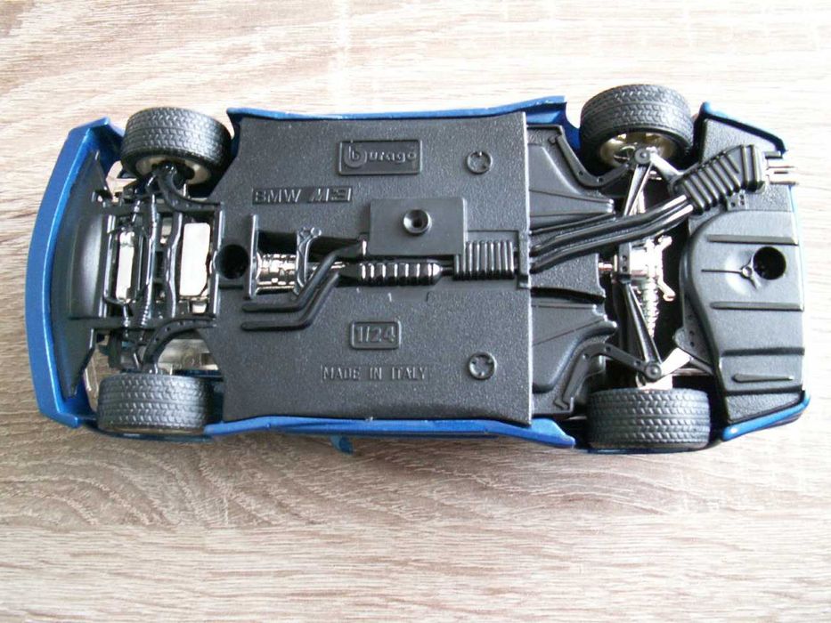 Stare BBurago - Made in ITALY - BMW M3 - 1/24