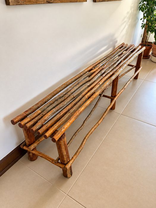 Banco / Floreira Rústico Artesanal em Madeira Natural – Peça Única 2,50 m