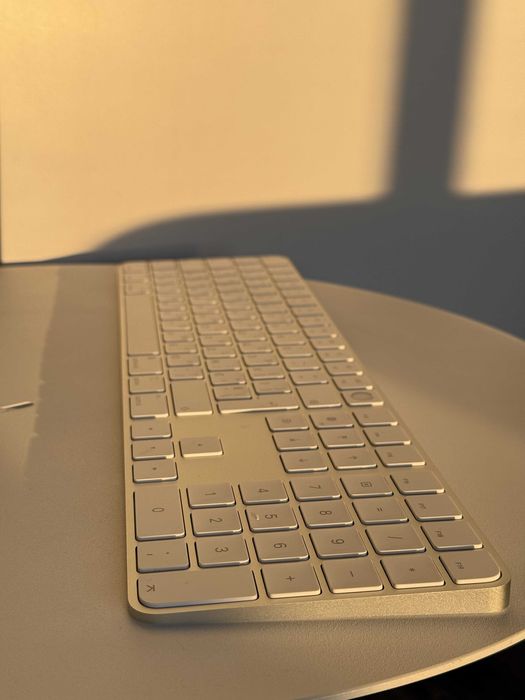 APPLE Magic Keyboard (Lightning), (MK2C3)