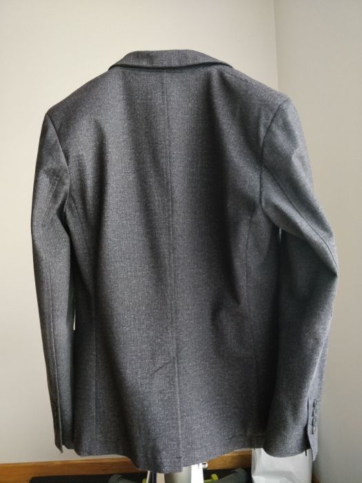 Blazer de Homem Bershka Tamanho 38