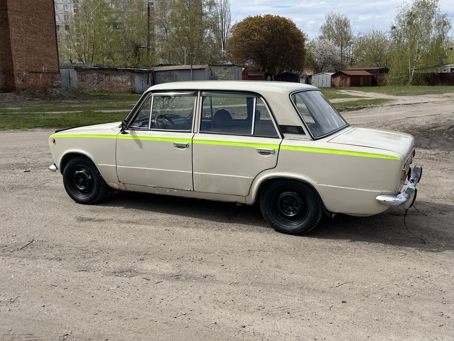 Ваз 2101 бензин (ретро)