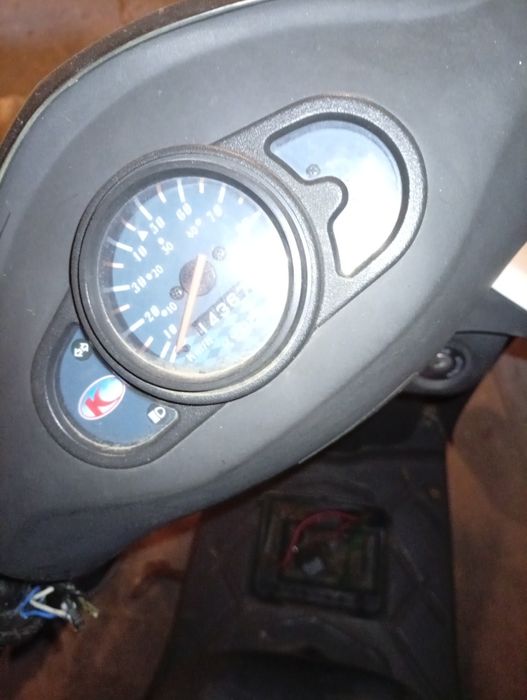 Sprzedam plastiki kymco