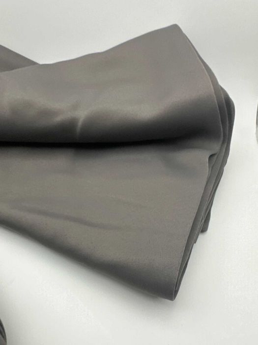 Pack de 2 cortinas térmicas blackout Pony Dance 140×280 cm cinzento