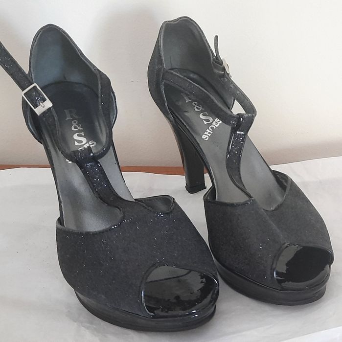 Sapatos de senhora para cerimónia