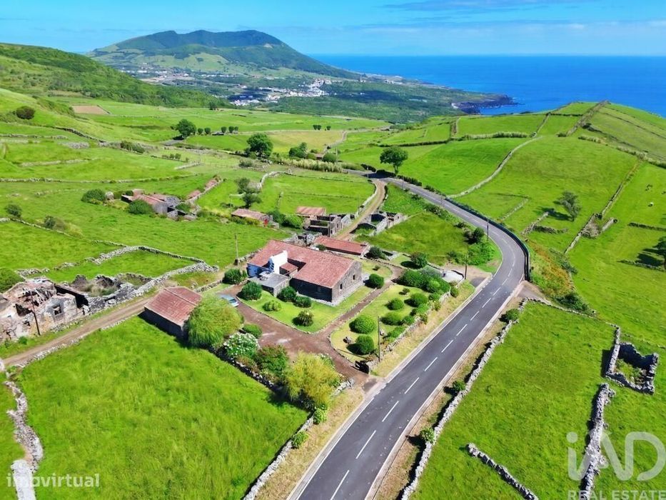Casa de Campo T2 em Luz de 208 m2