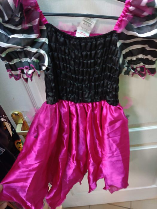 Платье для девочки на Хеллоуин,8-9 лет