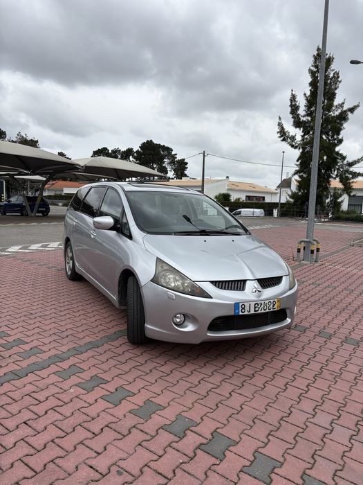 Mitsubishi grandis
