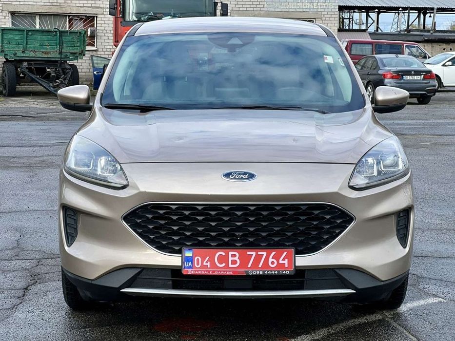 Продам Ford Escape