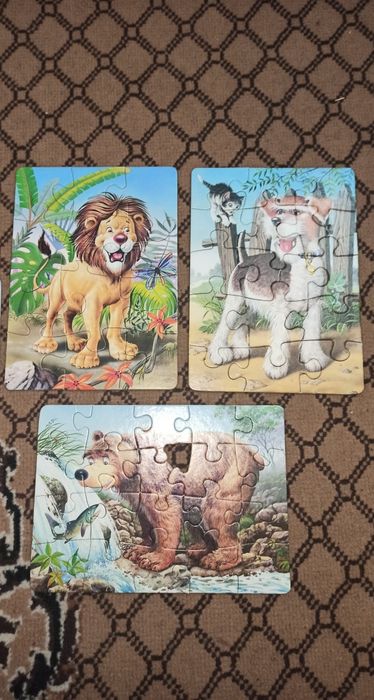 Продам пазли б/у 4 картинки