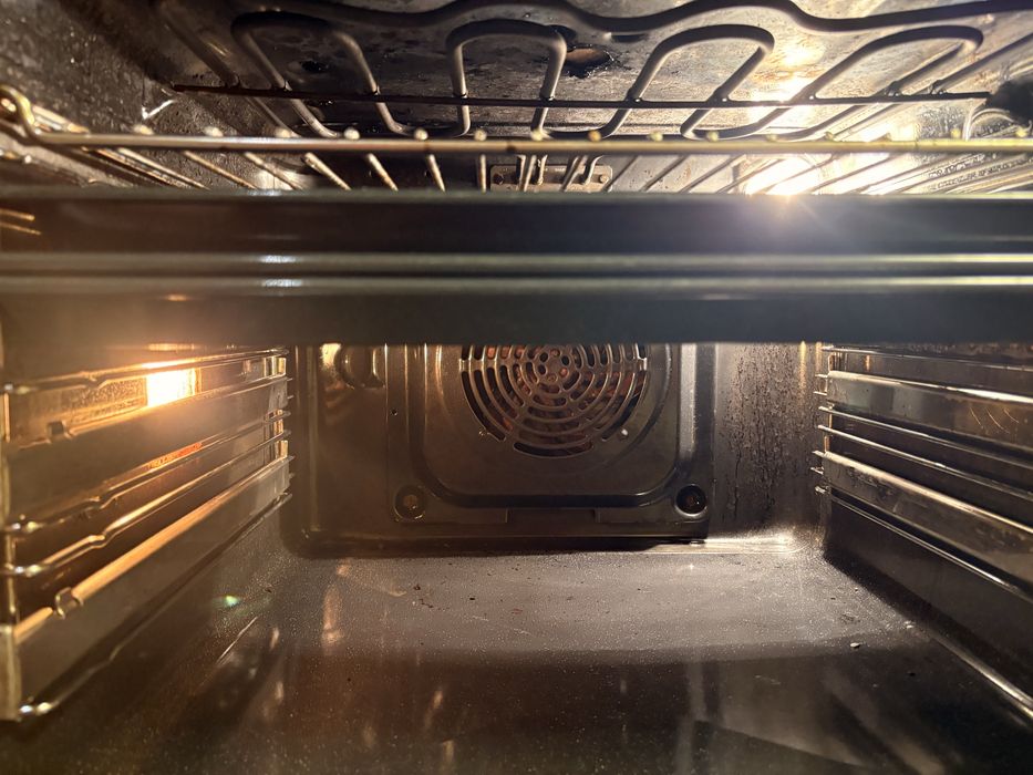 Духова шафа Electrolux EOB 6696 X