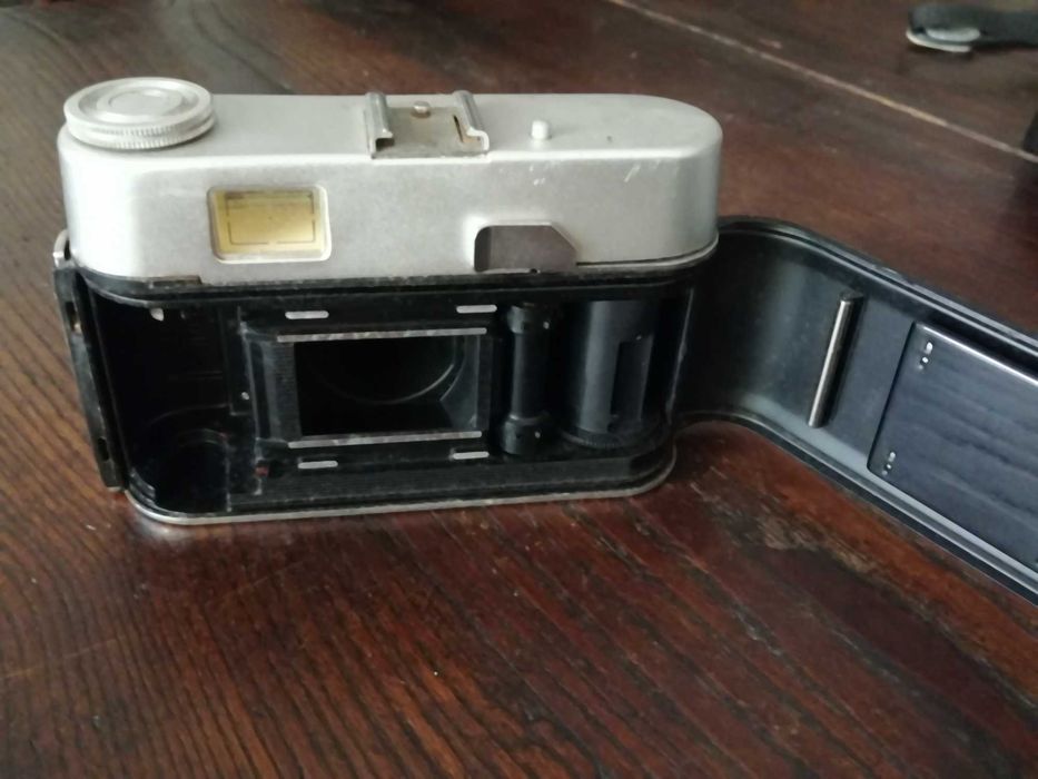 Máquina fotográfica analógica Voiglander Vitoret 125 / 35mm