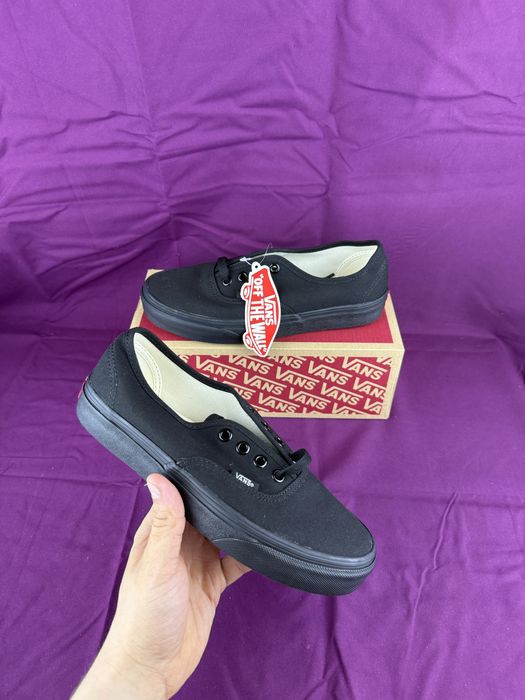 Vans Authentic Triple Black czarne trampki 36.5 nowe