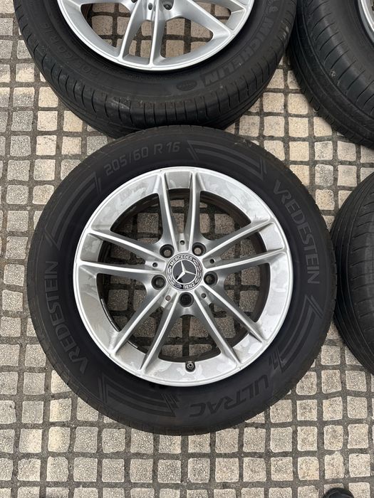 Conjunto jantes 16 mercedes (Classe A)