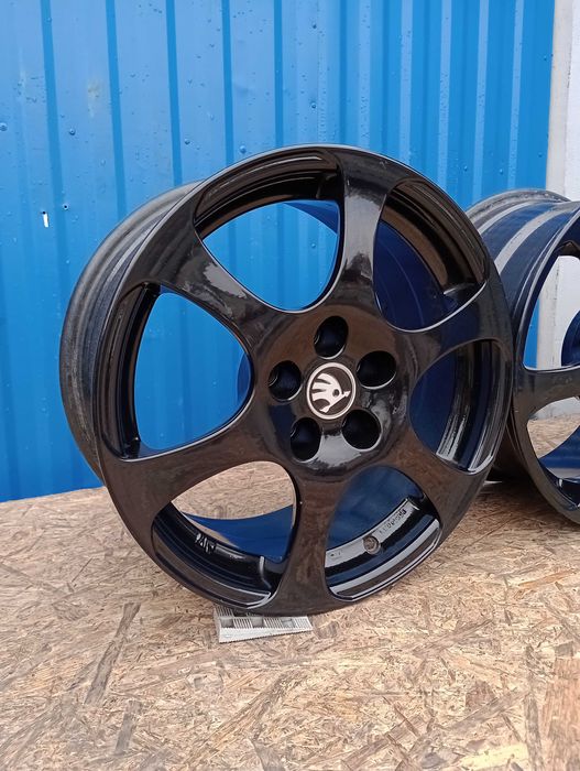 Felgi aluminiowe 5X112 r16 ET35 Skoda Superb Octavia Vw Seat Audi