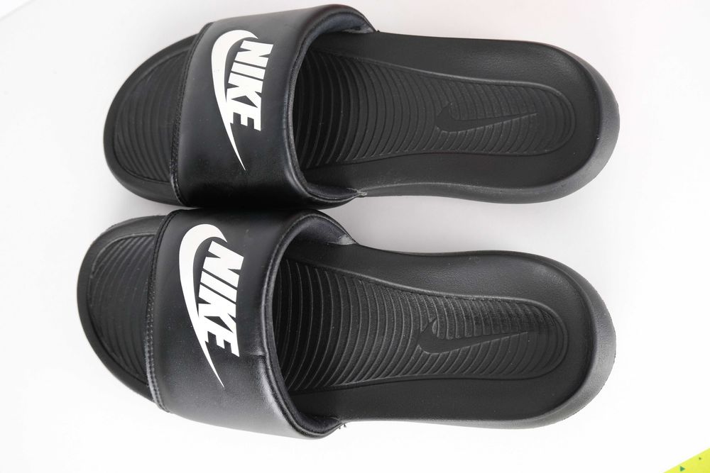 NIKE męskie klapki  r 44
