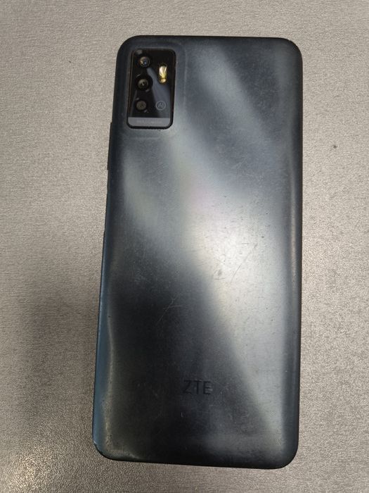 Прода телефон ZTE Blade A71