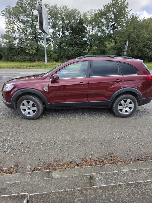 Продам Chevrolet Captiva