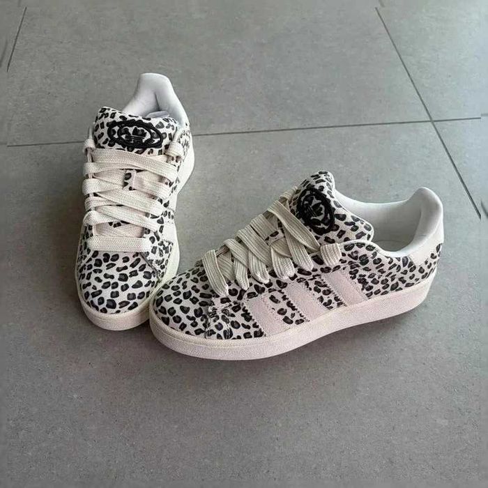 adidas original CAMPUS 00s R.45