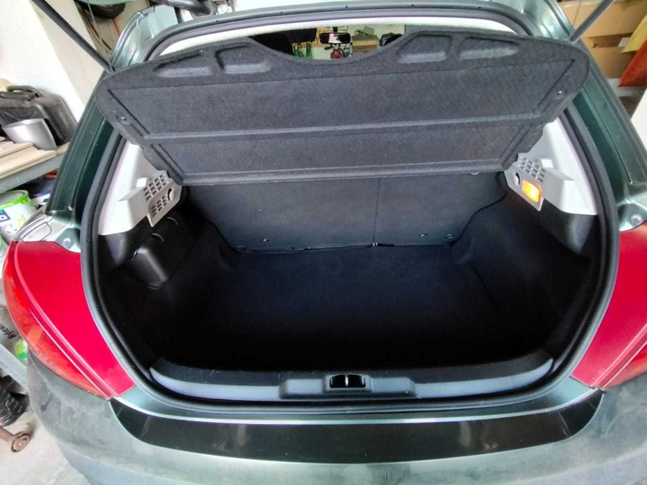 Peugeot 207 1.6 benzyna