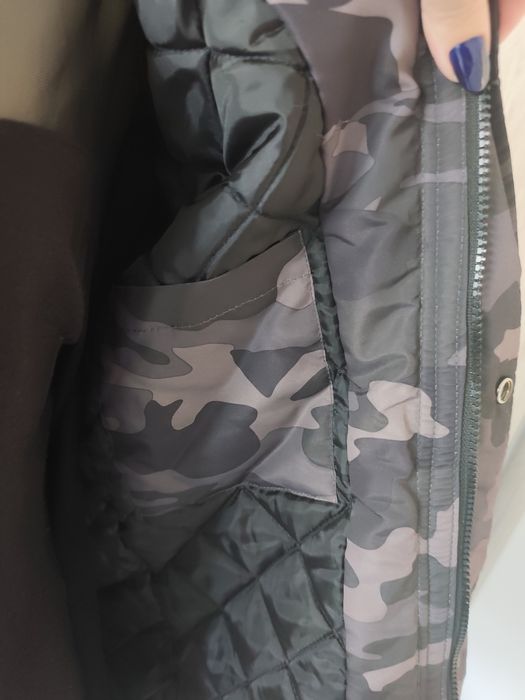 Kurtka moro zimowa damska Guess r 38/40