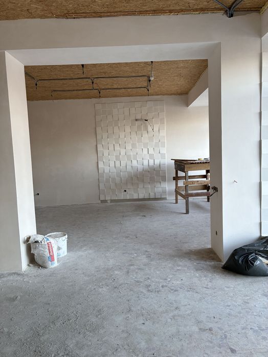 Оренда комерційного приміщення в центрі Тячева