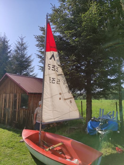 Mała żaglówka 320 cm