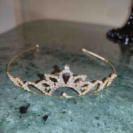 Tiara Coroa Dourada Brilhantes Noiva