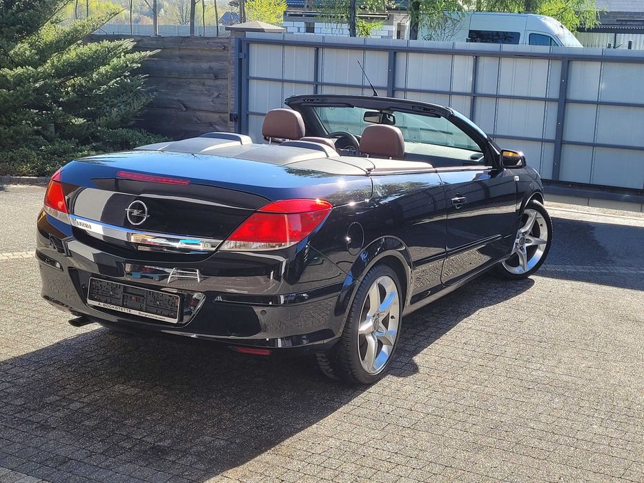 Opel Astra 1.8 Cabrio Endless Summer brązowe skóry klima elektryka