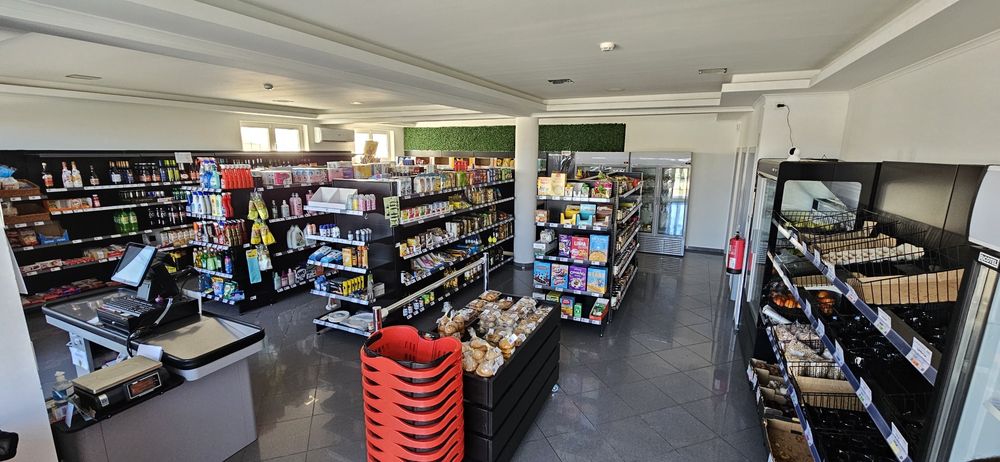 Loja 100m² Comércio/Serviços – Atalaia (Montijo)