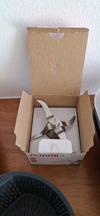 Yämmi 2 - robô de cozinha