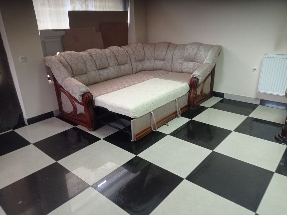 Диван кутовий розкладний в Ідеальному стані