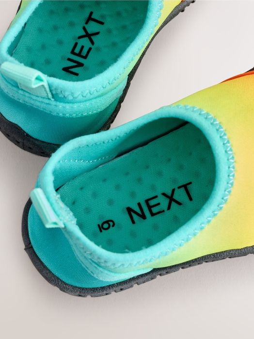 Взуття для моря NEXT