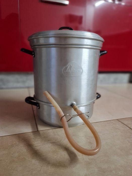 Продаю парову соковарку Saftborn (Німеччина)