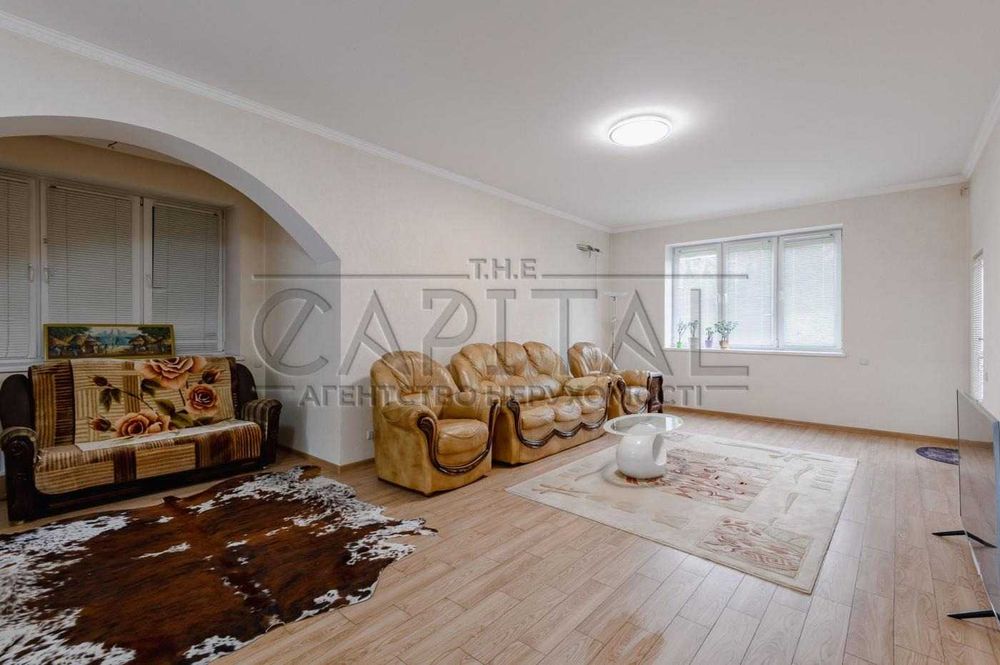 Терміново!!! Оренда Будинок, Подільський район, вул. Ранетна, 600 м2