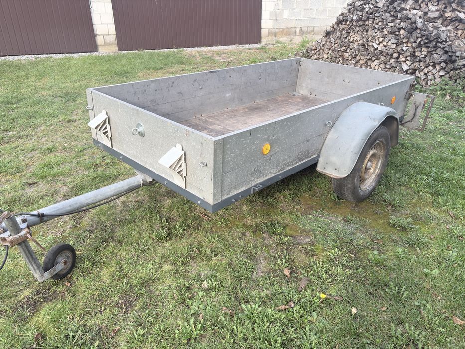 Przyczepka samochodowa Schraml 650 kg 245x123 cm aluminiowe burty