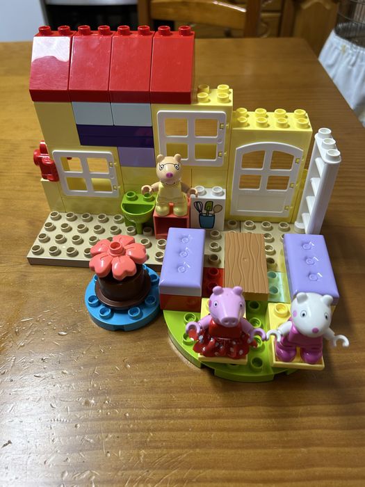 Vendo lego para crianca.