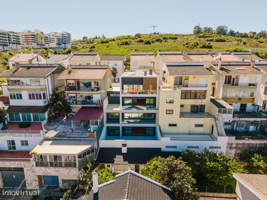 Moradia T5 de Luxo com Piscina e Vista Panorâmica em Mealhada, Loures