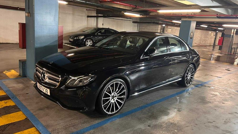 E220d  Nacional com todas  revisões na Mercedes