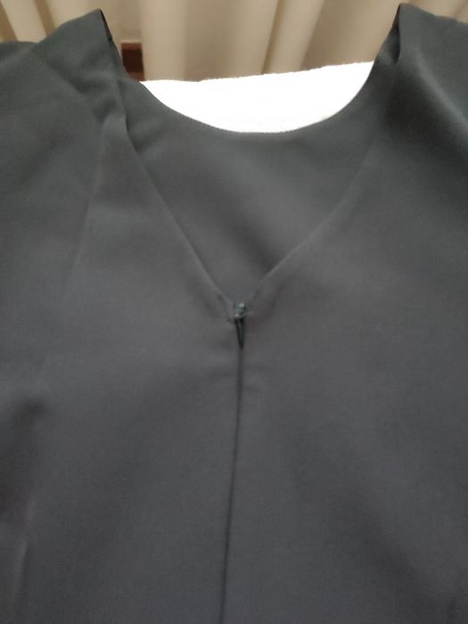 Vestido com folhos da marca Claud