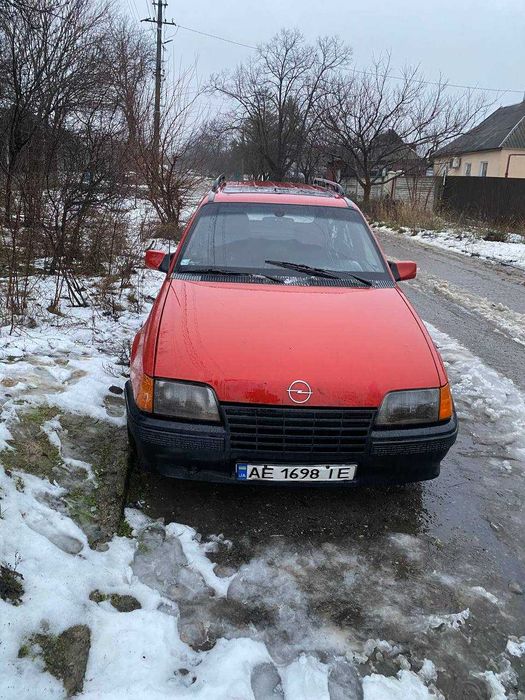 Opel Kadett универсал