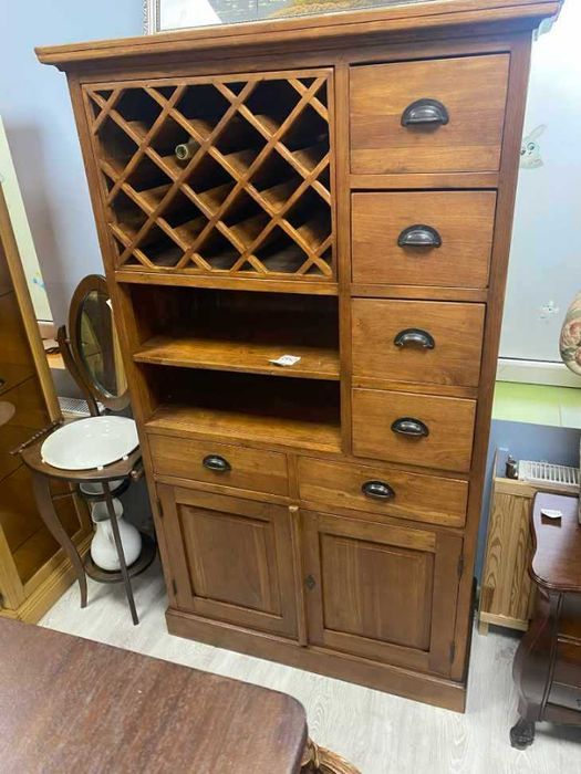 Witryna drewniana tekowa lite drewno kolonialna na wino FV DOWÓZ