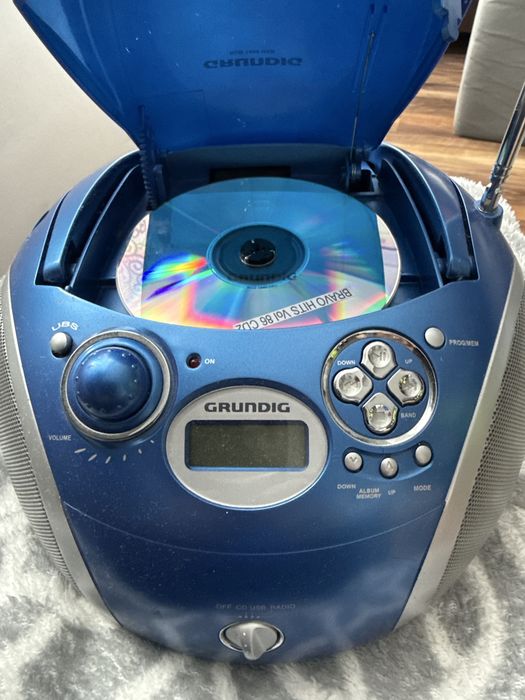 Sprzedam Radio CD GRUNDIG