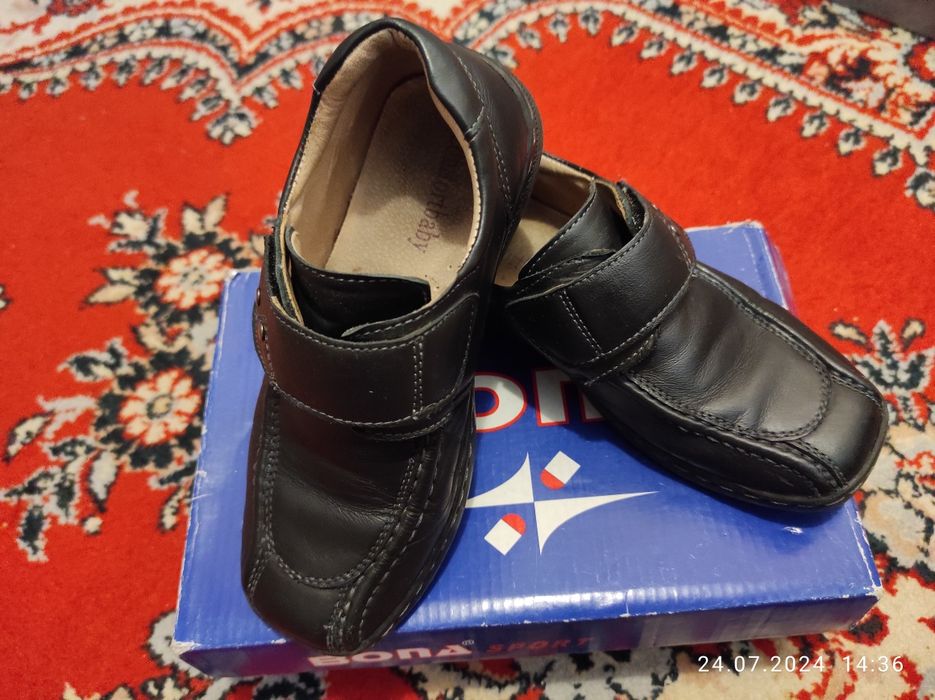 Продам туфлі на хлопчика