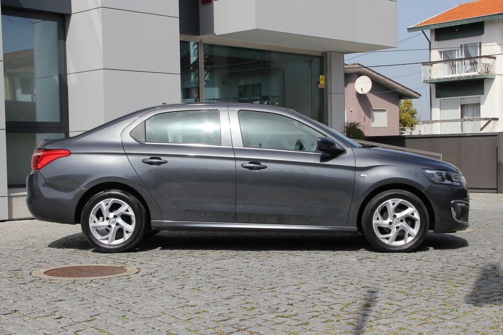 Citroën C-Elysée 1.2 PureTech Shine