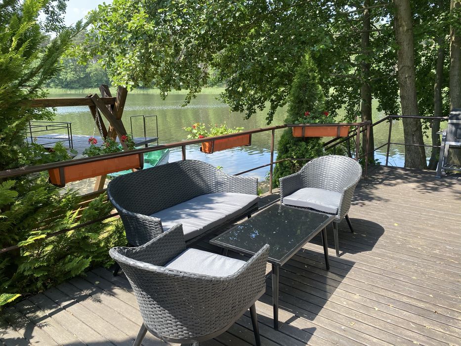 Domek nad jeziorem z linia brzegowa 6 osob