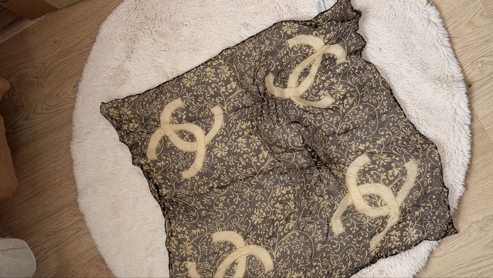 Шовкова хустинка Chanel оригінал