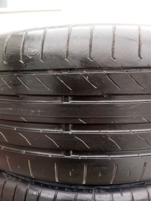 Continental 235/45 r19