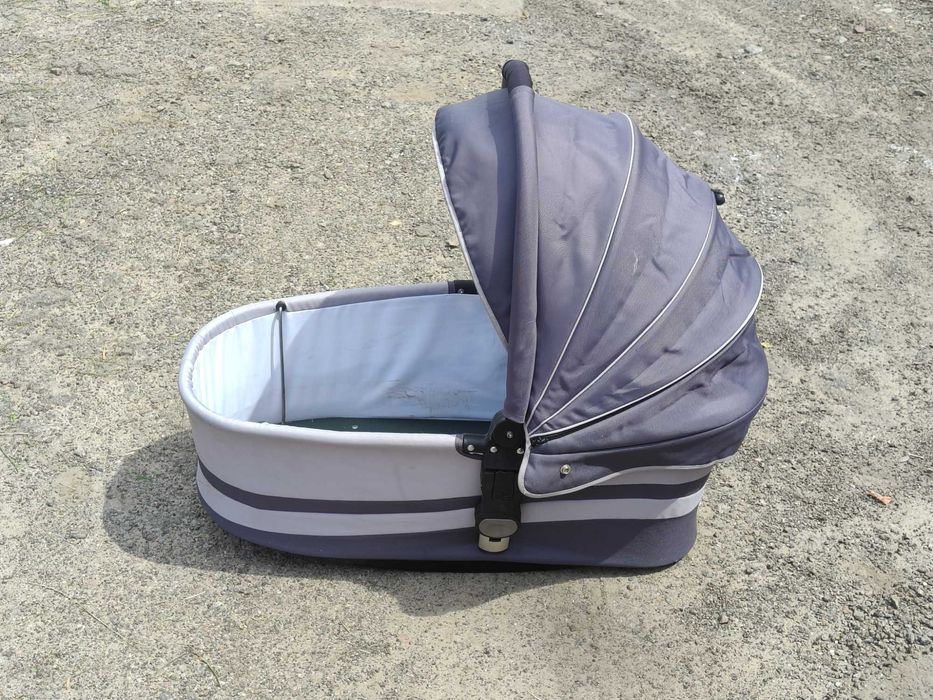 Люлька  «Valco Baby Q Bassinet»