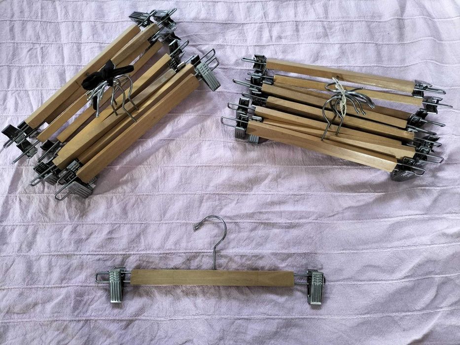 Varios Cabides para pendurar saias VER FOTOS TODAS