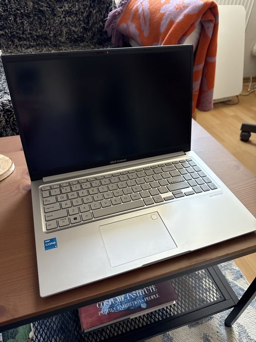 ASUS Vivobook 15 X1504ZA i5-1235U/16GB/512